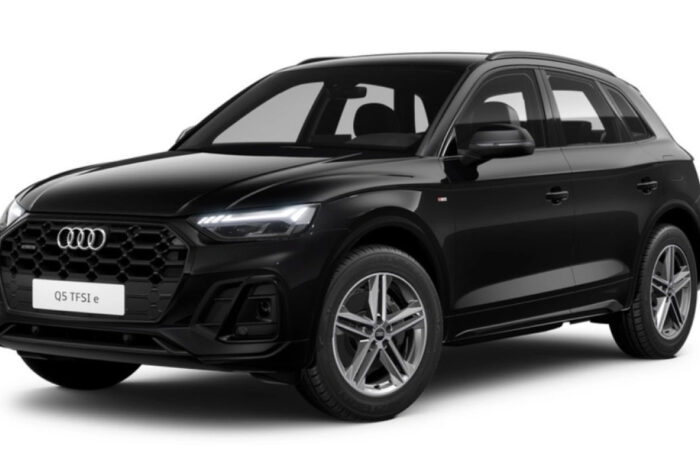 AUDI Q5 S line